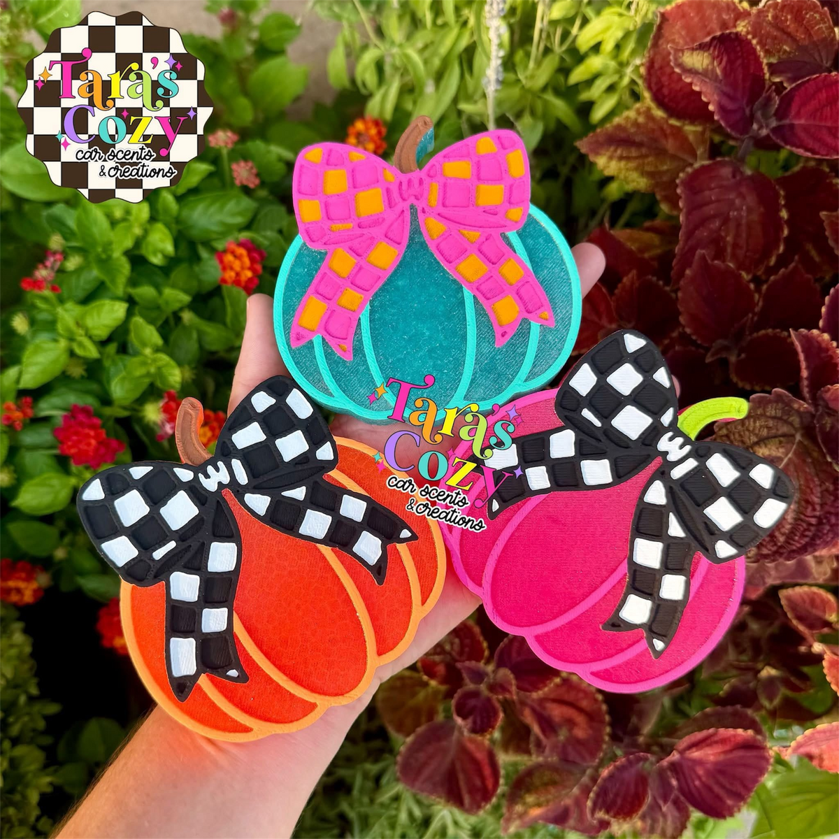 Checkered Bow Pumpkin