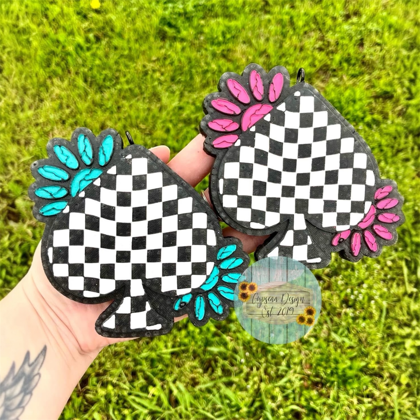 Checkered Spade